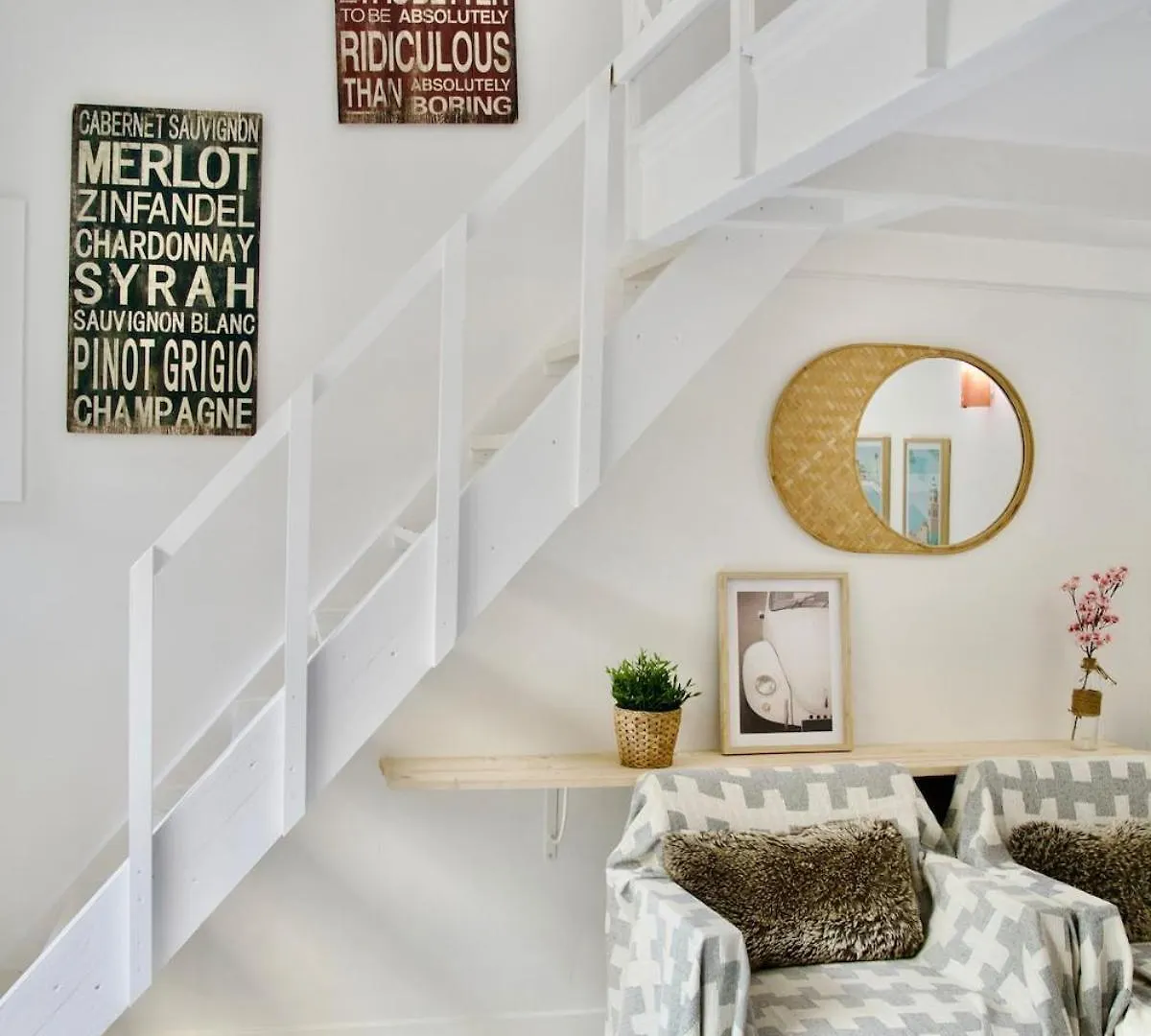Ancienne Batisse En Plein Coeur Du Port Avec Clim Apartman Nizza
